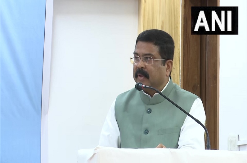Statement of Union Education Minister: NEP में बच्चों की औपचारिक शिक्षा को लेकर केंद्रीय शिक्षा मंत्री का बड़ा बयान, कही ये बड़ी बातें