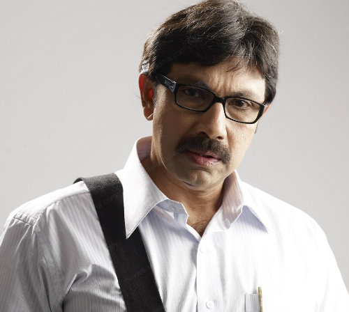 सत्यराज मुख्य रुप से तमिल सिनेमा के अभिनेता है। लेकिन इन्होंने ने अपने अभिनय कला के दम में तेलुगु और कन्नड़ सिनेमा में खास पहचान बनाई। आजकल वे ज्यादातरक तेलुगु फिल्में ही करते है।