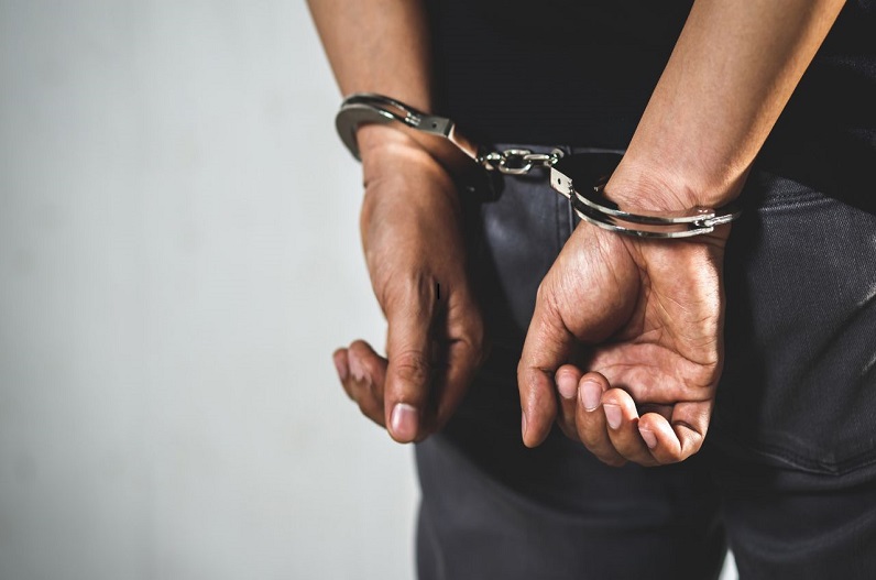 अपने ही भाई का अपहरण कर फिरौती में मांगी प्रेमिका, पकड़े जाने के डर से कर दिया ऐसा काम…