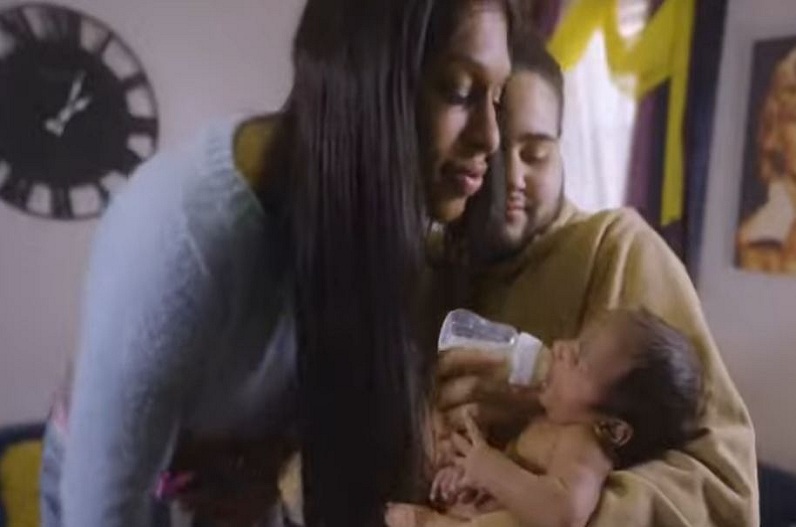 ‘मेरे बॉयफ्रेंड ने बच्चे को जन्म दिया, उन्हें नहीं पता था वह प्रेग्नेंट है…’ अजीबोगरीब है इस कपल की कहानी