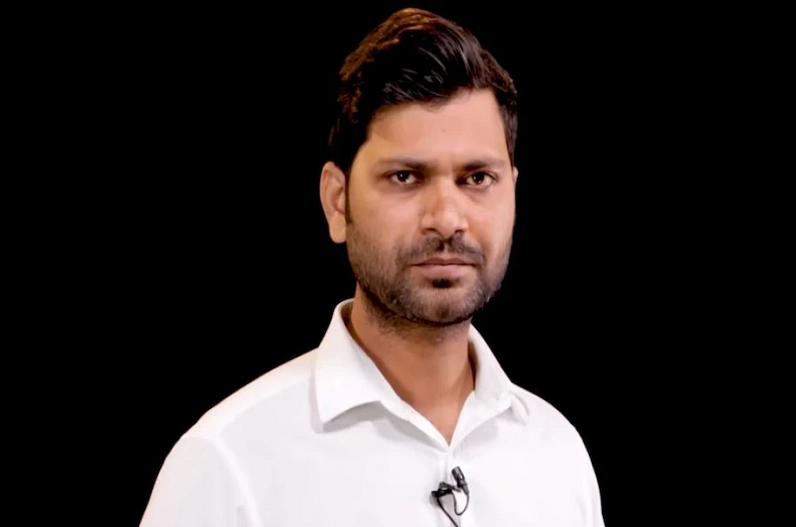 ठेले वाले को पुलिस ने मारा जोरदार थप्पड़! पिता के साथ ऐसी हरकत देख बेटे का खौल गया खून, फिर जज बनकर…