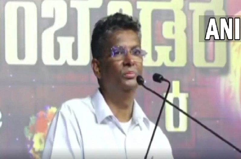 कांग्रेस नेता का विवादित बयान, कहा- ‘हिंदू शब्द का अर्थ भयानक’, टिप्पणी से सियासी गलियारों में मचा हड़कंप