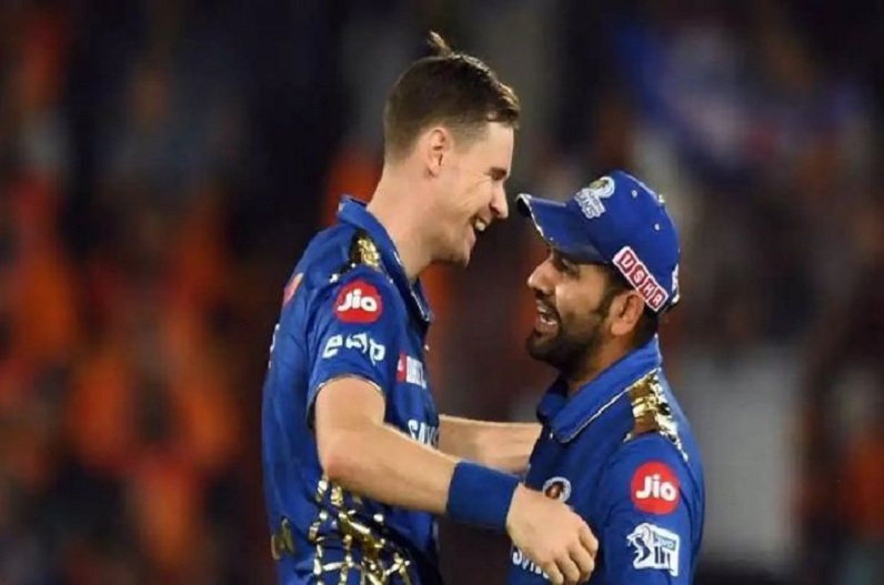 RCB नहीं बल्कि मुंबई इंडियंस में नजर आएंगे ये मशहूर तेज गेंदबाज, तीन सीजन के बाद किया टीम में शामिल