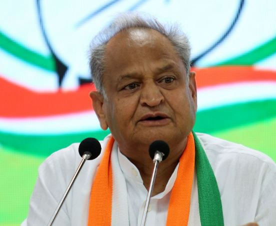 Himachal assembly election: सीएम बोले- राहुल गांधी में मोदी को चुनौती देने का दमखम, विपक्षी पार्टियां मिलकर करेंगी चेहरे का फैसला