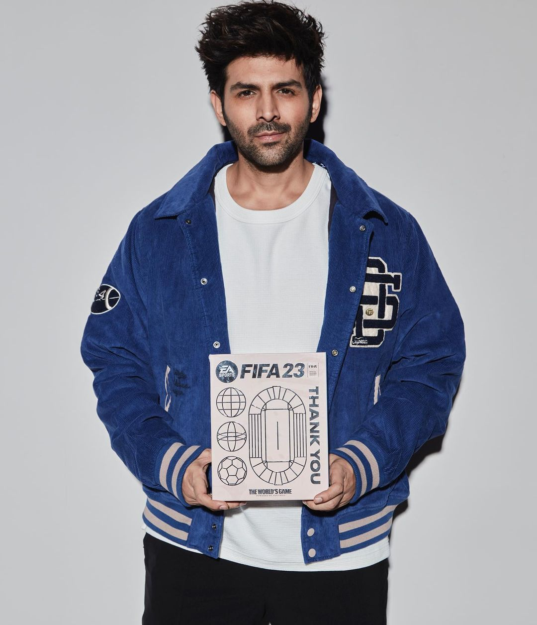 फिल्म-दर-फिल्म कार्तिक बड़े स्टार बन रहे हैं। लेकिन, इनकी शुरुआत ऐसी नहीं थी। पेरेंट्स चाहते थे कि कार्तिक इंजीनियर बनें। इंजीनियरिंग में दाखिला भी लिया।