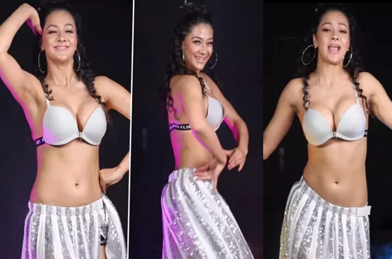 Bhojpuri actress Namrita Malla ने स्टाइलिश ब्रा पहनकर लगाए सेक्सी ठुमके, दिल थामकर देखिए ये वीडियो, कहीं उड़ न जाए आपके होश