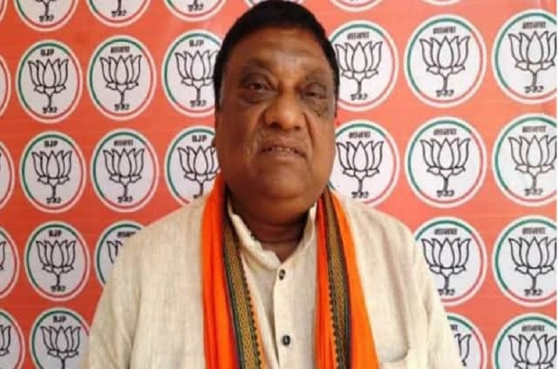 ‘बाहर से आने वाले लोगों के कारण बढ़ रहा प्रदेश में अपराध’… नेता प्रतिपक्ष नारायण चंदेल का बड़ा बयान