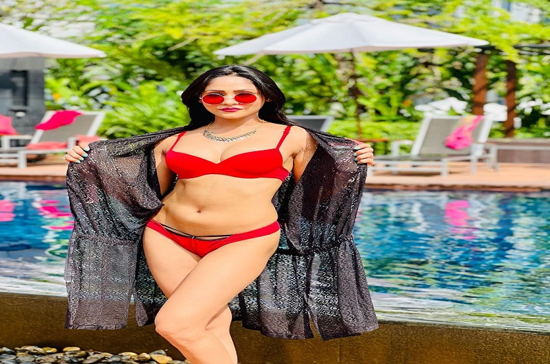Shweta sharma: रेड बिकिनी में श्वेता शर्मा ने दिया सेक्सी-हॉट मूव्स, फोटोज देखकर फैंस के छूटे पसीने