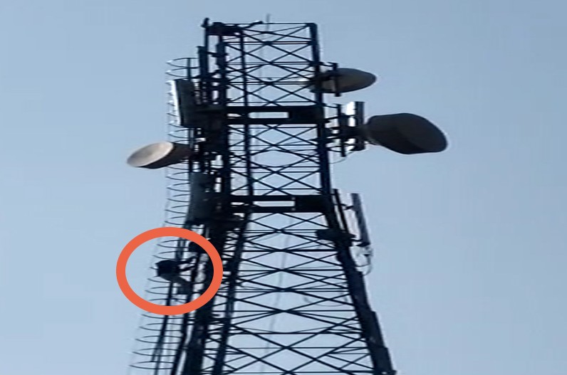 Video: शादी करने की जिद ले टावर पर चढ़ा युवक, अपनी लव स्टोरी को लेकर कही ये बात…देखें