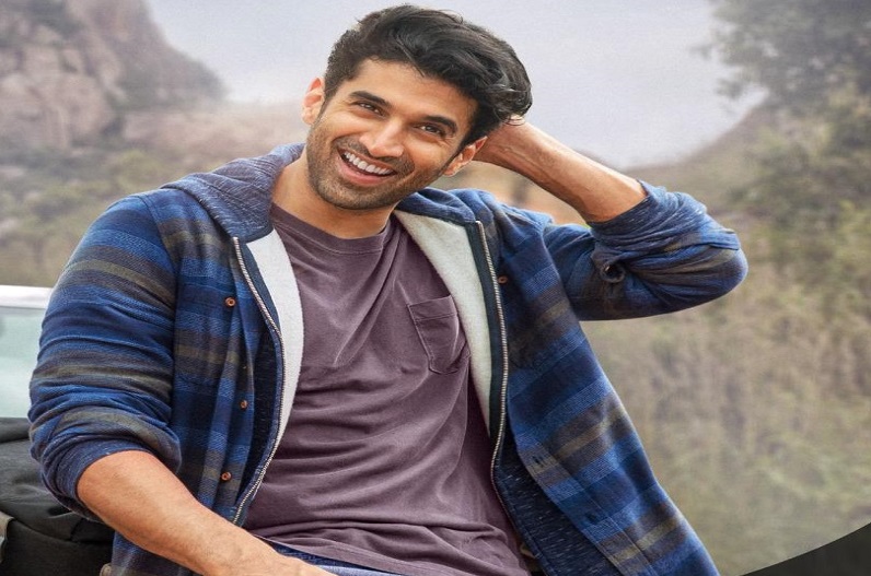 खत्म होने के कगार पर है ‘Aashiqui Boy’ आदित्य रॉय कपूर का करियर, 9 साल में नहीं दी एक भी Successful फिल्म…