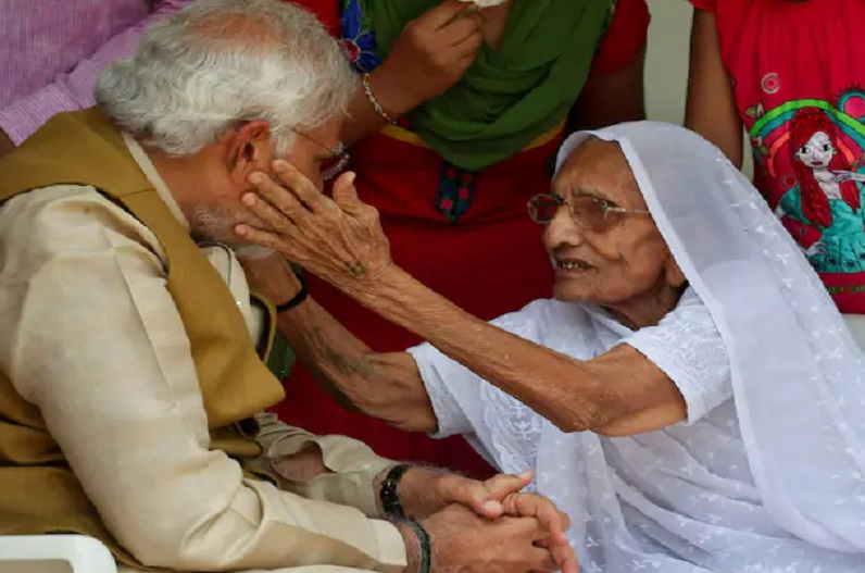 PM Modi's mother Heeraben Modi passes away: