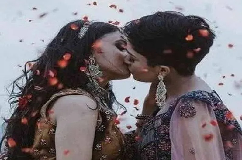 lesbian couple viral unique photoshoot