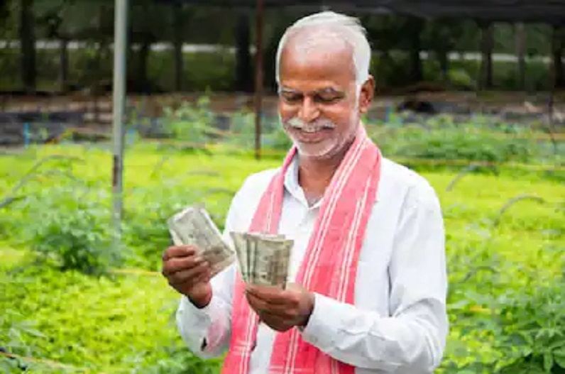 MP के किसानों के खाते में आएंगे हर साल 12 हजार रुपए, इस योजना के तहत सरकार ने बढ़ाई राशि