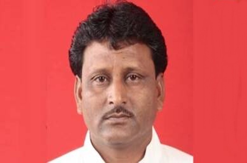 Gujarat election breaking: बड़ी खबर! चुनाव के बीच लापता हुए कांग्रेस उम्मीदवार, देर शाम हुआ था हमला, तलाश जारी