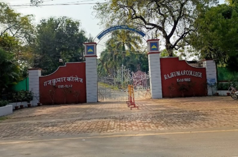 Rajkumar College Raipur Girl Student Dies