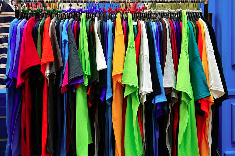 नए साल में राशि के अनुसार पहनें कपड़े, सालभर बरसेगी मां लक्ष्मी की कृपा, खिलखिलाते हुए बीतेगा नया साल, नहीं होगी किसी चीज़ की कमी