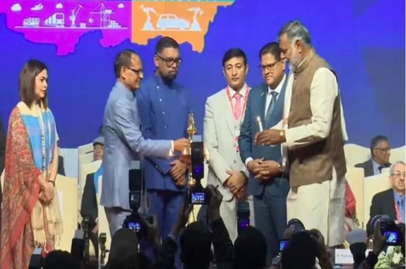 Global Investors Summit 2023 में निवेशकों ने की मध्यप्रदेश की तारीफ, कहा -15 सालों में हुए कई क्रांतिकारी बदलाव
