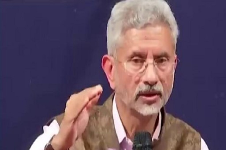 ‘भारत के सबसे बड़े डिप्लोमेट श्रीकृष्ण और हनुमान जी थे’… विदेश मंत्री एस. जयशंकर का बयान सोशल मीडिया पर वायरल