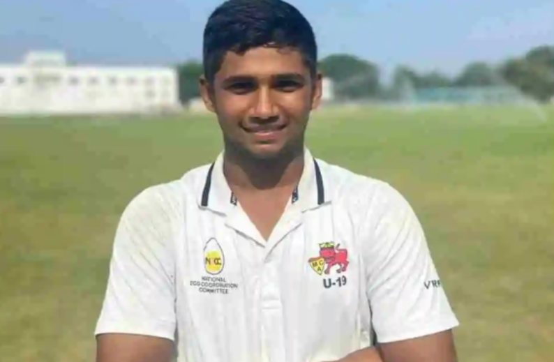 गेंदबाजों की धुनाई नहीं कुटाई करते हैं 19 साल के मुशीर खान, 90 से अधिक के स्ट्राइक रेट से बैटिंग करते हुए मारी ट्रिपल सेंचुरी