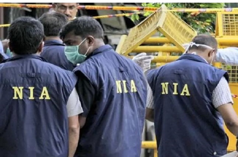 NIA Raid in MP: आतंकियों की तलाश में NIA की टीम ने रतलाम में दबिश, दो संदिग्धों को लिया हिरासत में