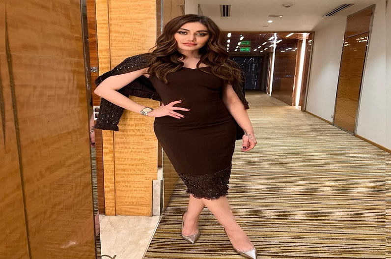 शेफाली जरीवाला ब्लैक बिकिनी में दिखाया बोल्ड अवतार, तस्वीरें देख फैंस हुए बेकाबू