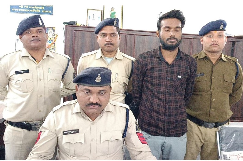 छत्तीसगढ़: बच्चों का अश्लील वीडियो अपलोड करता था ये शख्स, पुलिस ने दबोचा