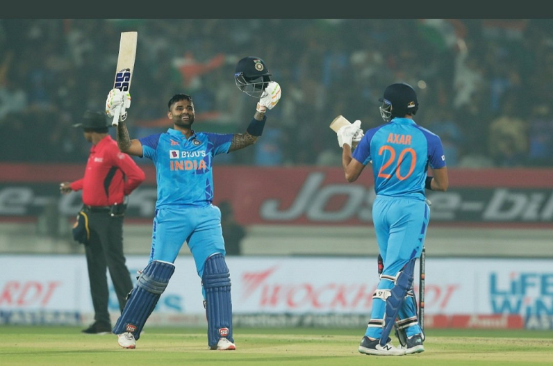 ICC Awards 2024 : टी20 विश्व कप 2024 से पहले भारतीय टीम के ये खिलाड़ी हुए सम्मानित, सूर्यकुमार यादव को मिला ये खास अवॉर्ड