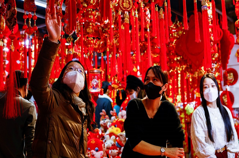 China Great Migration: चीन में बढ़ते कोरोना के बीच बिना पाबंदी के 2 अरब लोगों ने निकाली यात्रा, फिर संक्रमण फैलने का खतरा.. पूरी दुनिया को होना पड़ेगा अलर्ट!