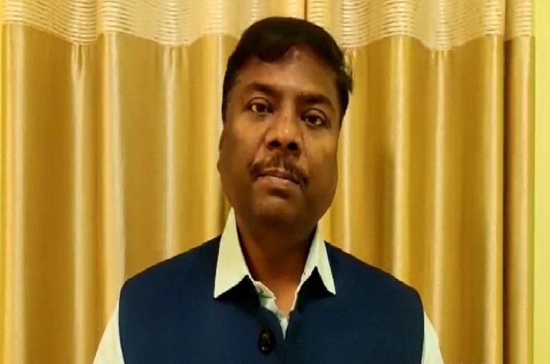 CG: कांग्रेस के अधिवेशन पर BJP का तंज, कहा ‘ध्यान भटकाने बाहरी नेताओं को दे रहे हैं सम्मान’