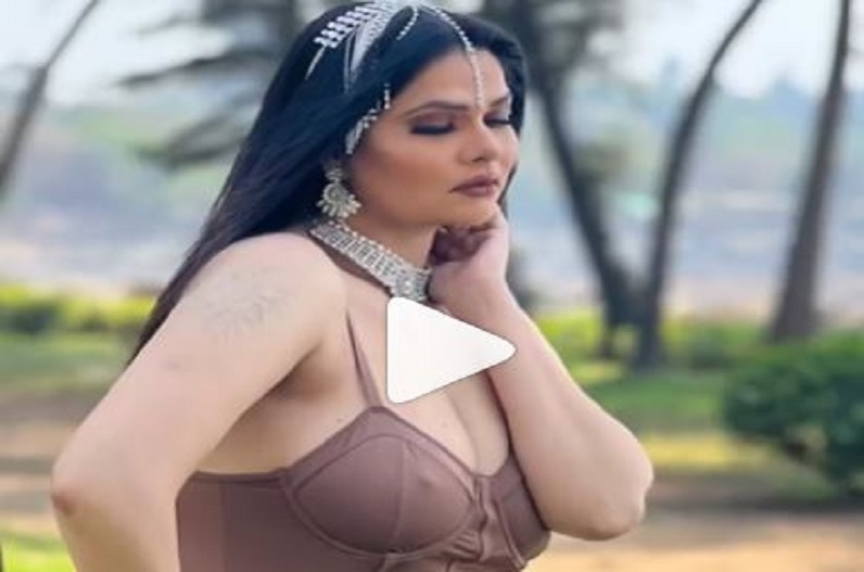 ‘गंदी बात’ वेब सीरीज की एक्ट्रेस ने कर दी बोल्डनेस की हद पार, ​हॉट video देख यूजर्स के छूटे पसीने