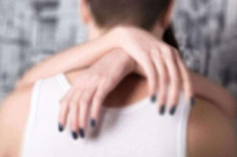 मासूम बेटे ने माँ को देख लिया था रंगरलिया मनाते, बोला ‘पापा को बताऊंगा’ तो ऐसी मौत दी की रूह काँप जाएँ