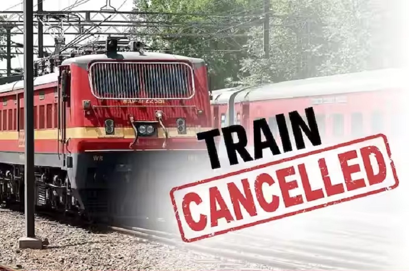 Train Cancelled Today: यात्रा करने से पहले चेक कर लें ट्रेन स्टेटस, रेलवे ने आज कई ट्रेनों को किया कैंसिल…
