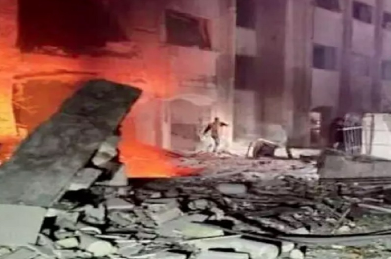भूकंप प्रभावित सीरिया में ताबड़तोड़ हवाई हमला, 15 लोगों की मौत, कई घायल