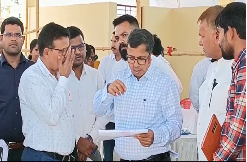 KORBA NEWS: पाली महोत्सव के तैयारियों का जायजा लेने पहुंचे MLA और कलेक्टर , बॉलीवुड के ये मशहूर सिंगर महोत्सव में देंगे रंगारंग प्रस्तुति