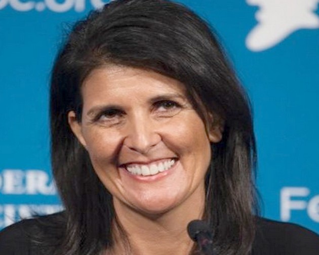 कौन है निक्की हेली, जो अमेरिका की घरेलू राजनीति में बटोर रहीं सुर्खियां