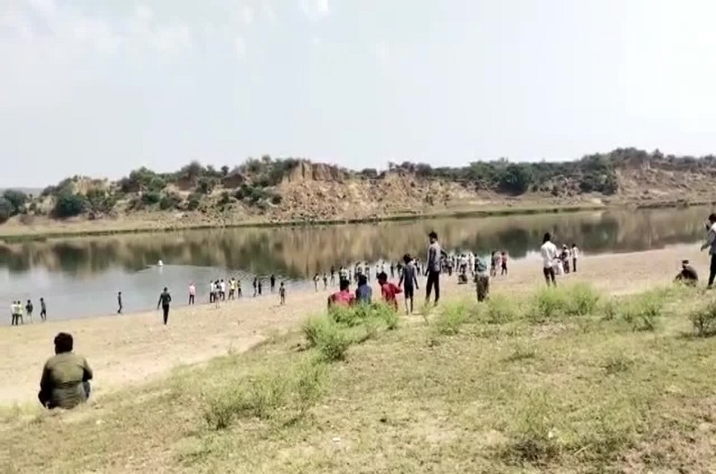 17 devotees drowned in Chambal river, 7 people died