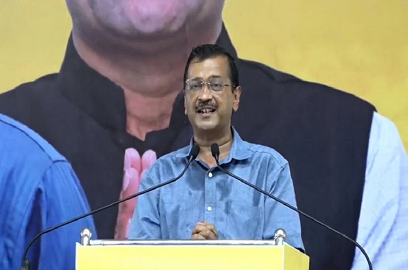 2023 में MP की सभी सीटों पर चुनाव लड़ेगी आम आदमी पार्टी, भोपाल में केजरीवाल ने किया ऐलान, पीएम मोदी पर भी साधा निशाना