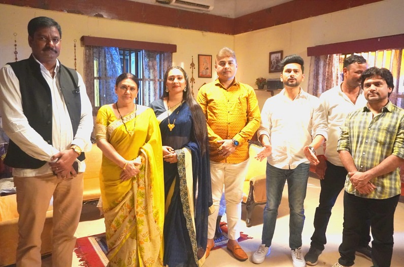 छत्तीसगढ़ के कांग्रेस नेता की बॉलीवुड में धमाकेदार एंट्री, रामायण के राम और सीता के साथ ‘नोटिस’ फिल्म में निभा रहे मुख्य किरदार
