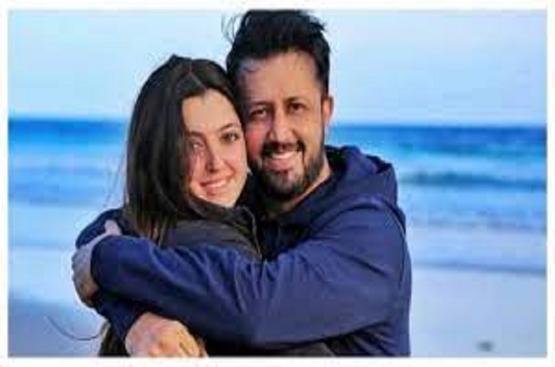 आतिफ असलम के लिए खुशियां लेकर आया रमजान का महीना, तीसरी बार बने पिता, शेयर की बेटी की तस्वीर