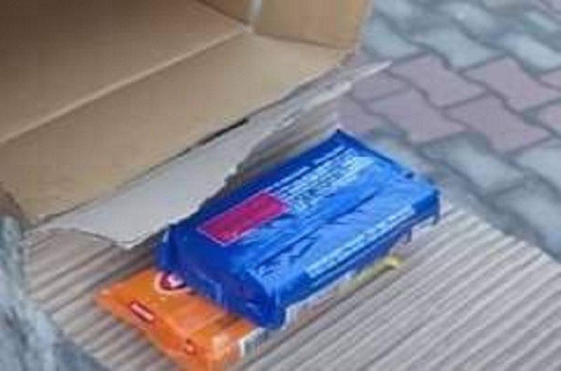 फ्लिपकार्ट ने मोबाइल की जगह भेजा ऐसा चीज, अब चुकाना पड़ेगा इतना रुपए