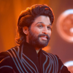 पुष्पा 2 में फहाद फैसल मुख्य विलेन के रोल में दिखाई देंगे। अर्जुन ने इस फिल्म के लिए 100 करोड़ रुपए की फीस ली है। फिल्म में विजय सेतुपति भी नजर आ सकते है। वहीं फिल्म मार्च 2024 को रिलीज होगी।