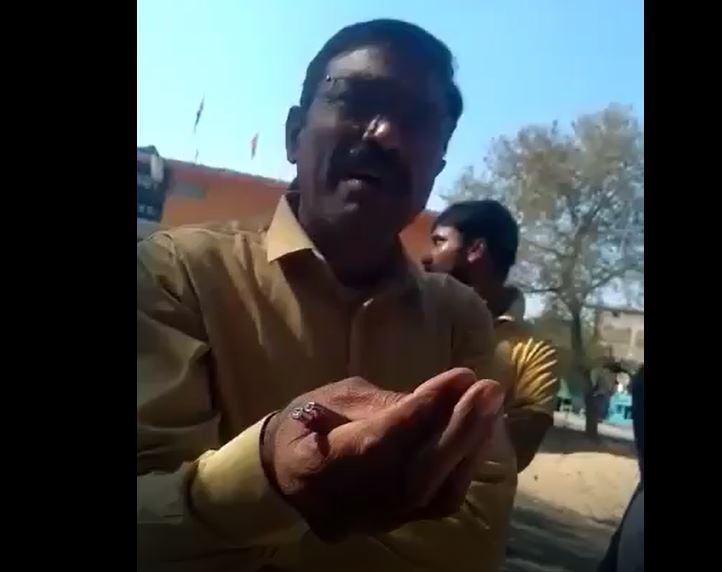 ‘बिना रिश्वत काम नहीं हो सकता..इसे बंद नहीं करा सकते, किसानों को रिश्वत का पाठ पढ़ाते तहसीलदार का वीडियो वायरल