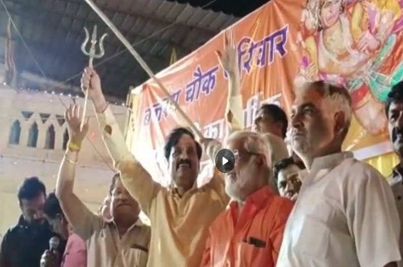 Viral video of MLA dancing with Trishul during Ram Navami procession