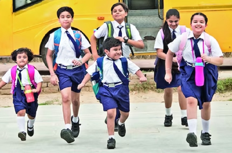 मार्च महीने में छुट्टियां ही छुट्टियां, जानें कितने दिन बंद रहेंगे स्कूल…