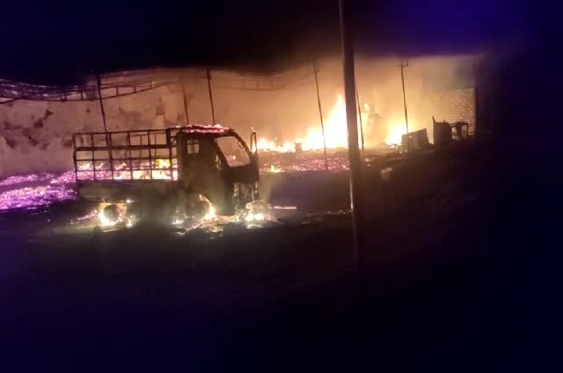 Big loss due to fierce fire in furniture company's warehouse