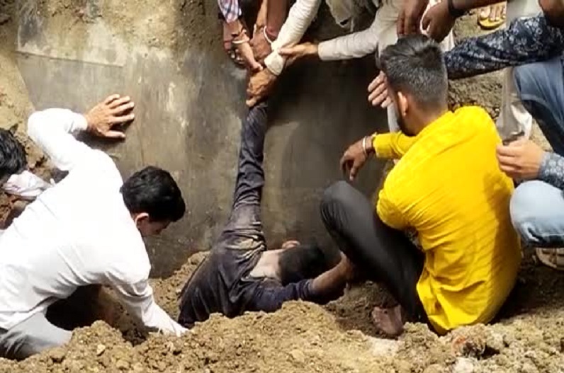 A laborer was injured when a wall collapsed during the excavation of a fuel tank