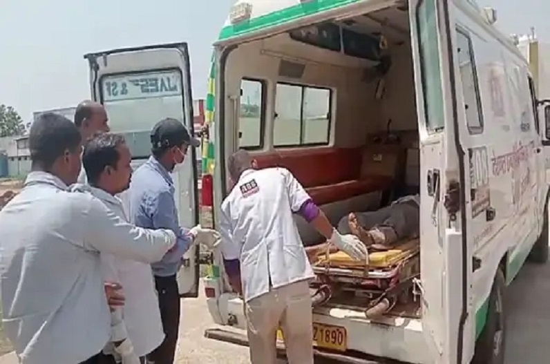 Bemetara News : बिरनपुर के जिस घर में हुई थी आगजनी उसी परिवार दो लोगों की मिली लाश, प्रशासन की निगरानी में किया जाएगा सपुर्द-ए-ख़ाक