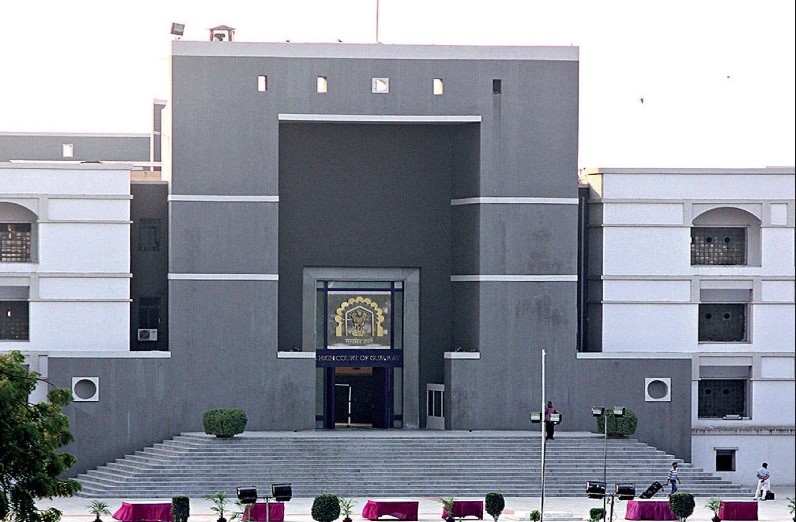 हाईकोर्ट में हजारों पदों पर निकली वैकेंसी, असिस्टेंट के पदों पर होगी भर्ती, ऐसे करें अप्लाई