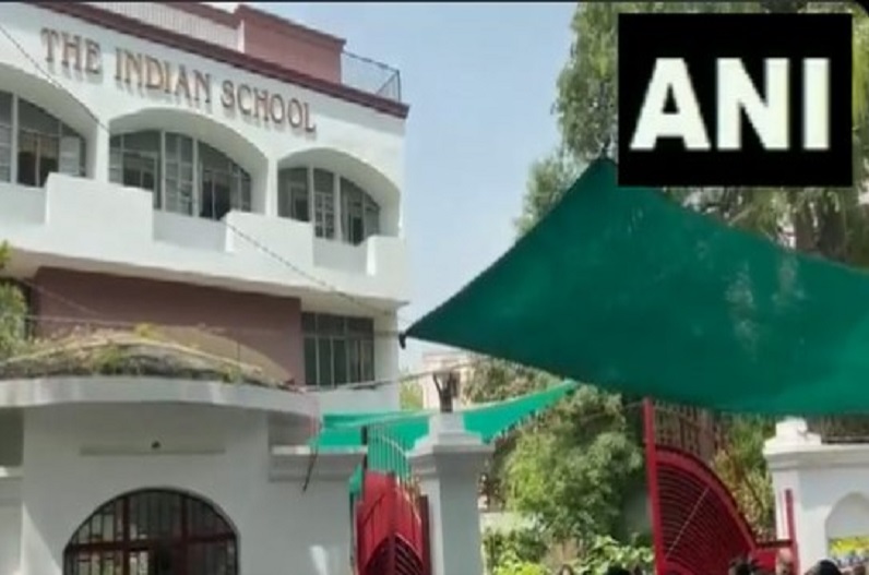 Delhi school receives bomb threat