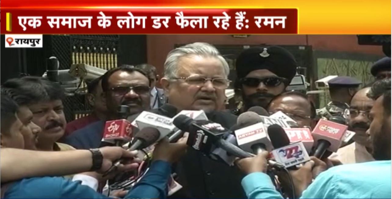 TOP 5 PM : एक समाज के लोग डर फैला रहे हैं : Raman Singh | देखिए 5 बजे 25 खबरें